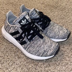 Adidas Ortholite Tennis Shoes